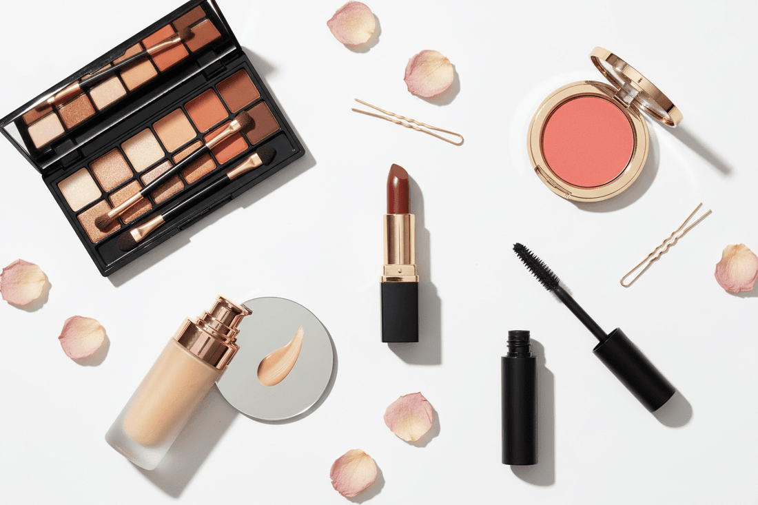 Ladies Make Up copy to eyeshadows